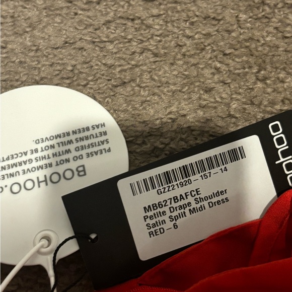 NWT BOOHOO DRESS SIZE 6 - Picture 3 of 5